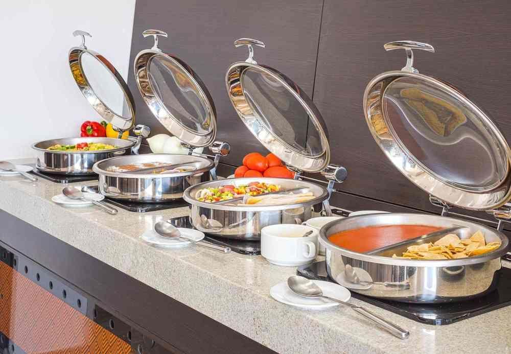 Courtyard By Marriott Салтильо Екстериор снимка